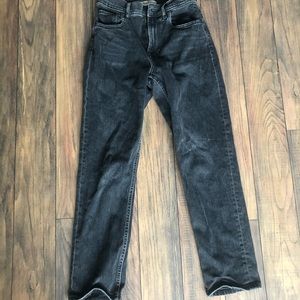 Ever lane cheeky straight jeans!